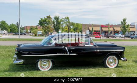 BIRMINGHAM, MI/USA - 15. AUGUST 2014: Eine Chevrolet Bel Air 1955, Woodward Dream Cruise. Stockfoto