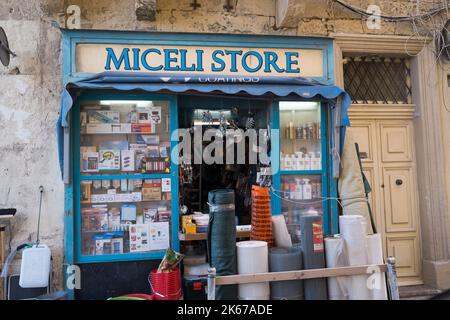 Traditionelles Geschäft Vor Valletta Malta Stockfoto