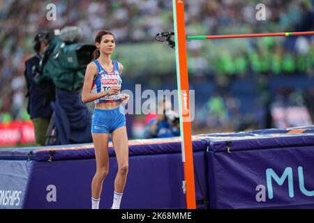 Angelina Topić nimmt am Hochsprung der Leichtathletik-Europameisterschaften in München 2022 Teil. Stockfoto