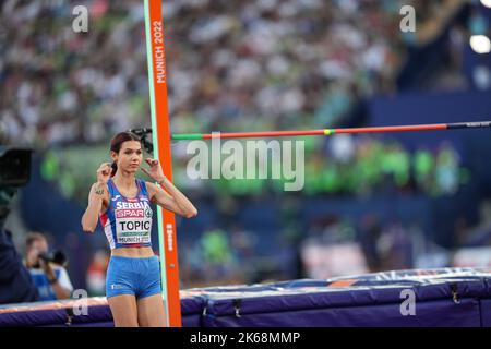 Angelina Topić nimmt am Hochsprung der Leichtathletik-Europameisterschaften in München 2022 Teil. Stockfoto