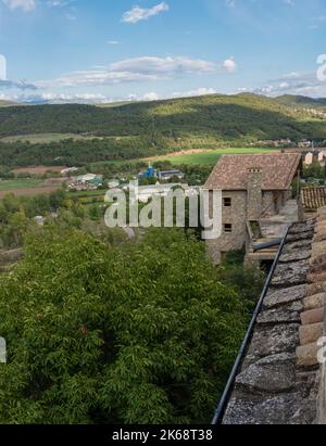 Traditionelle spanische Bergwohnungen, Pyrenäen, Spanien Stockfoto