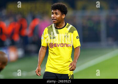 Dortmund, Deutschland. 06. Sep, 2022. firo : 11.. Oktober 2022, Fußball, Fußball, CL, UEFA Champions League, Saison 2022/2023, Gruppenphase, Gruppe G, BVB, Borussia Dortmund - FC Sevilla Karim Adeyemi (Borussia Dortmund) Halbfigur, Quelle: dpa/Alamy Live News Stockfoto