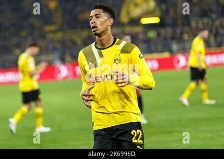 Dortmund, Deutschland. 06. Sep, 2022. firo : 11.. Oktober 2022, Fußball, Fußball, CL, UEFA Champions League, Saison 2022/2023, Gruppenphase, Gruppe G, BVB, Borussia Dortmund - FC Sevilla Jude Bellingham (Borussia Dortmund) Halbfigur, Quelle: dpa/Alamy Live News Stockfoto