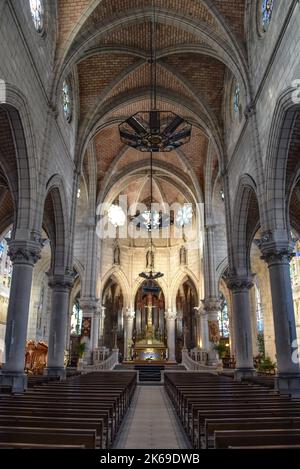 Biarritz, Frankreich - 15. Januar 2022: Sainte-Eugenie Kirche von Biarritz Stockfoto