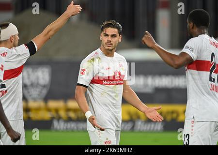 Stuttgart, Deutschland. 09. Oktober 2022. Konstantinos MAVROPANOS (VFB Stuttgart), Geste, enttäuscht, frustriert, niedergeschlagen, Aktion. Fußball 1. Bundesliga-Saison 2022/2023, Spieltag 9., matchday09, VFB Stuttgart-1. Union Berlin 0-1, am 9.. Oktober 2022, Mercedes Benz Arena Stuttgart ? Kredit: dpa/Alamy Live Nachrichten Stockfoto