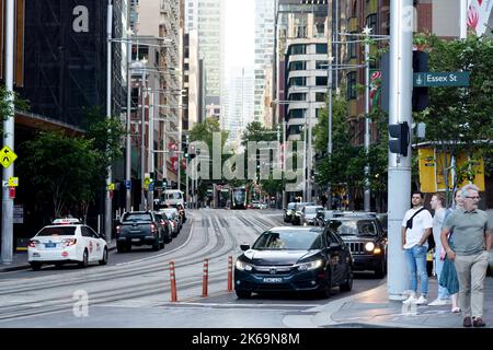 Sydney CBD am Freitagabend Stockfoto