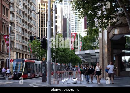 Sydney CBD am Freitagabend Stockfoto