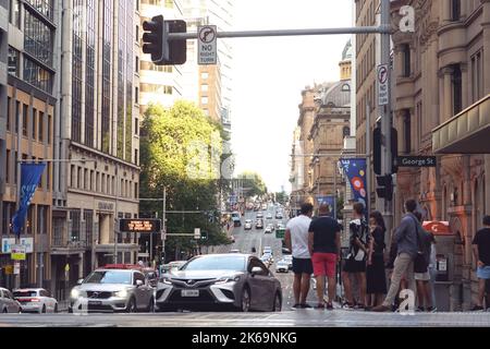 Sydney CBD am Freitagabend Stockfoto