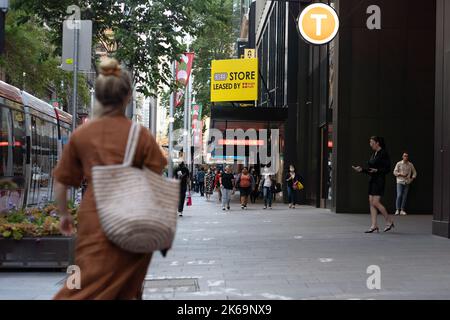 Sydney CBD am Freitagabend Stockfoto