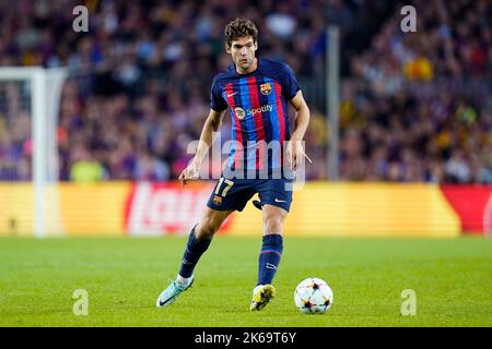 Barcelona, Spanien. 12. Oktober 2022. Marcos Alonso vom FC Barcelona während des UEFA Champions League-Spiels spielte die Gruppe C zwischen dem FC Barcelona und Inter Mailand am 12. Oktober 2022 im Spotify Camp Nou Stadium in Barcelona, Spanien. (Foto von Colas Buera/PRESSIN) Quelle: PRESSINPHOTO SPORTS AGENCY/Alamy Live News Stockfoto
