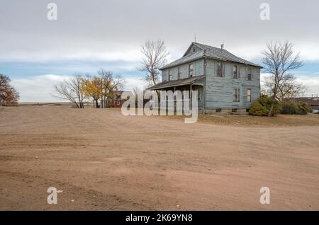 Verlassenes Haus im Dorf Rowley, Alberta Stockfoto