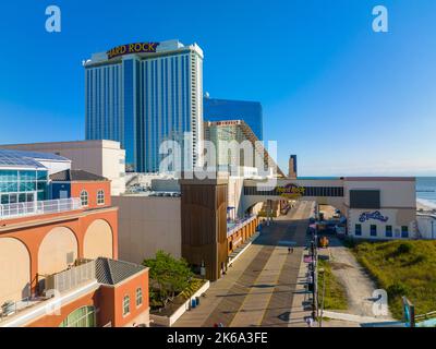 Hard Rock Hotel, Showboat und Ocean Casino Resort am Boardwalk in Atlantic City, New Jersey NJ, USA. Stockfoto