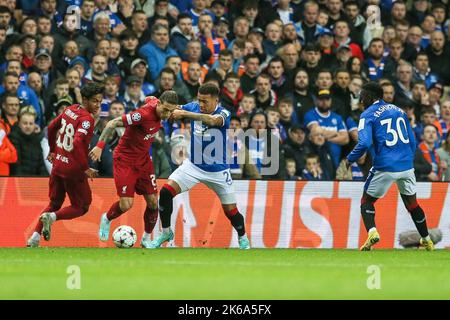 Glasgow, Großbritannien. 12. Oktober 2022. Im zweiten Spiel der Gruppenetappen der Champions League spielen die Rangers FC im Ibrox, dem Heimstadion der Rangers in Glasgow, zwischen diesen beiden Teams den FC Liverpool. Das erste Spiel zwischen diesen beiden Teams in der Champions League, Liverpool gewann 2 - 0. Kredit: Findlay/Alamy Live Nachrichten Stockfoto