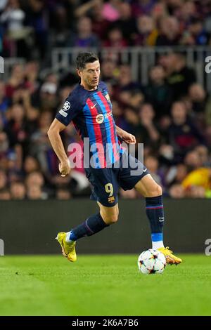 Barcelona, Spanien. 12. Oktober 2022. Robert Lewandowski (FC Barcelona) in Aktion während des Champions-League-Fußballmatches zwischen dem FC Barcelona und Inter Mailand, im Camp Nou Stadion in Barcelona, Spanien, Mittwoch, 12. Oktober 2022. Foto: SIU Wu Credit: dpa/Alamy Live News Stockfoto