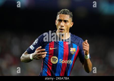 Barcelona, Spanien. 12. Oktober 2022. Raphinha (FC Barcelona) in Aktion während des Champions-League-Fußballmatches zwischen dem FC Barcelona und Inter Mailand, im Camp Nou Stadion in Barcelona, Spanien, Mittwoch, 12. Oktober 2022. Foto: SIU Wu Credit: dpa/Alamy Live News Stockfoto