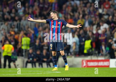 Barcelona, Spanien. 12. Oktober 2022. Robert Lewandowski (FC Barcelona) wird während des Champions-League-Fußballmatches zwischen dem FC Barcelona und Inter Mailand am Mittwoch, den 12. Oktober 2022, im Camp Nou-Stadion in Barcelona, Spanien, abgebildet. Foto: SIU Wu Credit: dpa/Alamy Live News Stockfoto