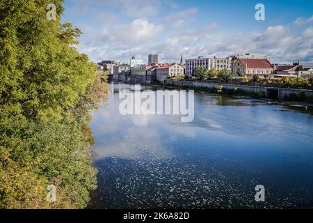 Cambridge ist eine Stadt in der Regionalgemeinde Waterloo, Ontario, Kanada, am Zusammenfluss der Flüsse Grand und Speed. Stockfoto