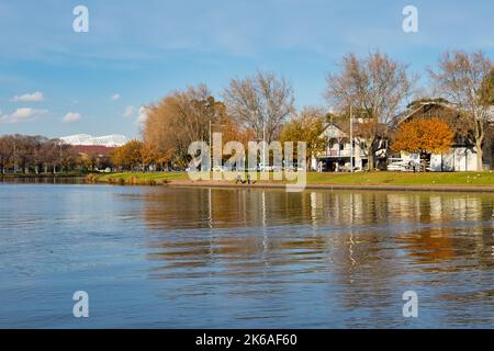 Yarra River an einem sonnigen Winternachmittag - Melbourne, Victoria, Australien Stockfoto