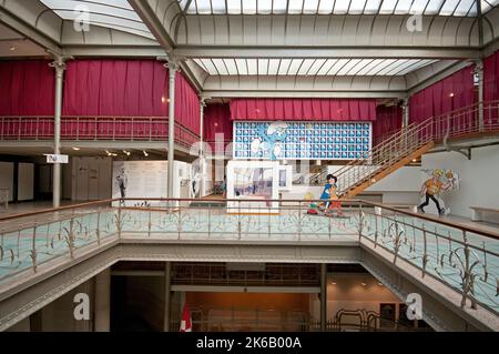 Comics Art Museum (ehemaliges Textillager von Wucquez, entworfen im Jugendstil von Victor Horta), Brüssel, Belgien Stockfoto