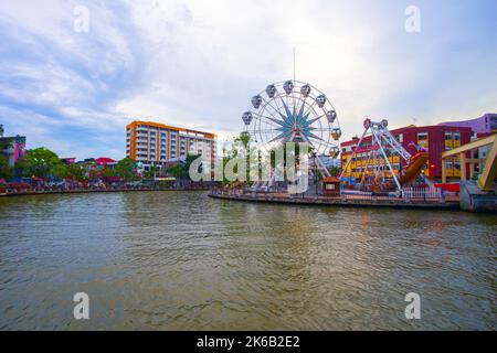 MALAYSIA - 23. MÄRZ: Malakka hat am 23. MÄRZ 2017 am Ufer des Flusses Melaka ein Auge auf Malaysia gelegt. Malacca wurde zum UNESCO-Weltkulturerbe ernannt Stockfoto