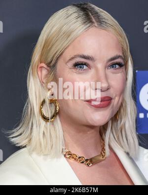 HOLLYWOOD, LOS ANGELES, KALIFORNIEN, USA – 12. OKTOBER: Die amerikanische Schauspielerin, Model und Sängerin Ashley Benson kommt beim Annual Screenfest Horror Film Festival 22. - Los Angeles Screening von Wellgo USA's 'The Loneliest Boy in the World', das am 12. Oktober 2022 in den TCL Chinese 6 Theatres in Hollywood, Los Angeles, Kalifornien, USA, stattfand. (Foto von Xavier Collin/Image Press Agency) Stockfoto