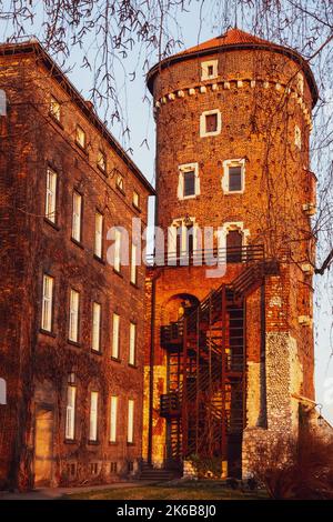 Das königliche Schloss Wawel, eine Residenz im Zentrum von Krakau. Historische und kulturelle wichtige Stätte in Polen Stockfoto