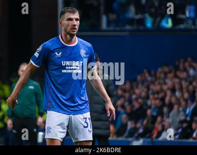 Glasgow, England . 12. Oktober 2022. Borna Barisic von den Rangers während des Gruppenspiels der Herren Champions League zwischen den Rangers und Liverpool im Ibrox Stadium, Glasgow (Karl W Newton/SPP) Credit: SPP Sport Press Photo. /Alamy Live News Stockfoto