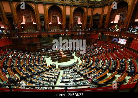 Roma, Italien. 13.. Oktober 2022. Während der konstituierenden Sitzung des italienischen Parlaments in der Abgeordnetenkammer am 13. Oktober 2022 in Rom, Italien. Kredit: Unabhängige Fotoagentur/Alamy Live Nachrichten Stockfoto