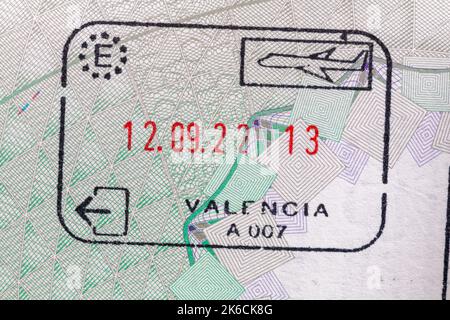 Valencia Passstempel im britischen Pass nach Brexit 12.09.22 Abreise Stockfoto