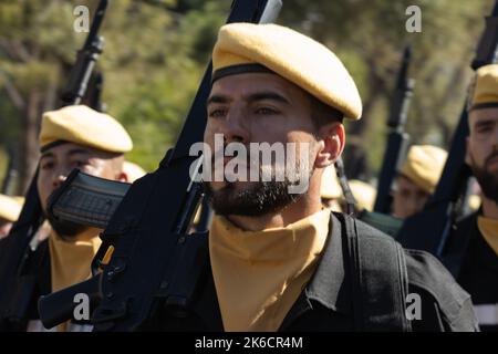 Die Militärparade zum Gedenken an den hispanischen Tag. Madrid, Spanien Stockfoto