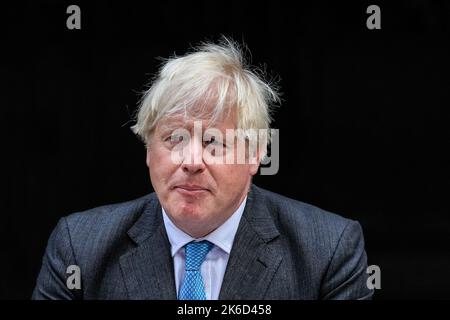 London, Großbritannien, 06.. August 2022. Boris Johnson, der scheidende britische Premierminister, hält auf seiner Abschiedsrede vor der Downing Street 10 in Westminster Stockfoto