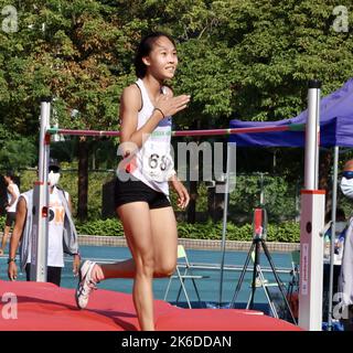 High Jumper Sharon Wong Yue-nam war überglücklich mit ihrem heutigen Auftritt bei der Hong Kong Series 4 auf dem Tseung Kwan O Sports Ground. 09OCT22 Foto: Shirley Chui Stockfoto