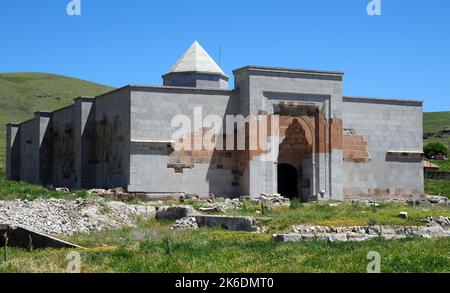 Diese Karawanserei in Aksaray, Türkei, wurde im 13.. Jahrhundert erbaut. Stockfoto