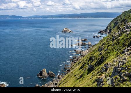 Malerisches galizisches Panorama entlang der Straße nach San Andres de Teixido, Einer Provinz Coruna, Galizien. Ruta de la Miradores in Cabo Ortegal, Spanien Stockfoto