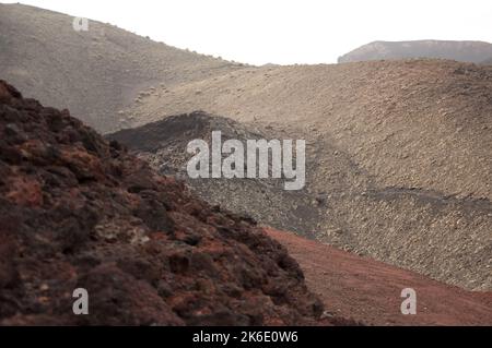 Vulkane, Krater und Lavafelder, Timanfaya Nationalpark, Lanzarote, Kanarische Inseln die Kanarischen Inseln sind allesamt vulkanische Inseln Stockfoto