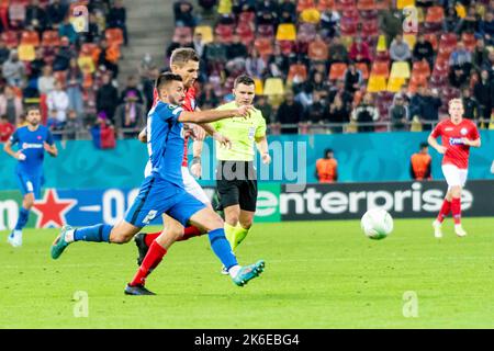 Bukarest, Rumänien. 14. Oktober 2022. 14. Oktober 2022: Rachid Bouhenna #29 der FCSB während des UEFA Europa Conference League-Spiel der Gruppe B zwischen FCSB Bukarest und Silkeborg IM National Arena Stadium in Bukarest, Rumänien ROU. Catalin Soare/Cronos Kredit: Cronos/Alamy Live Nachrichten Stockfoto