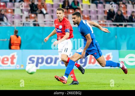 Bukarest, Rumänien. 14. Oktober 2022. 14. Oktober 2022: Rachid Bouhenna #29 der FCSB während des UEFA Europa Conference League-Spiel der Gruppe B zwischen FCSB Bukarest und Silkeborg IM National Arena Stadium in Bukarest, Rumänien ROU. Catalin Soare/Cronos Kredit: Cronos/Alamy Live Nachrichten Stockfoto