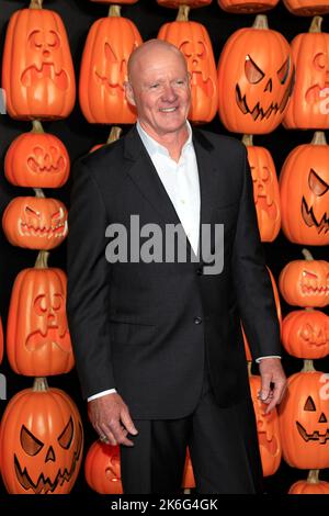 11. Oktober 2022, Los Angeles, CA, USA: LOS ANGELES - Okt 11: James Jude Courtney bei der Halloween-Abschlussveranstaltung Weltpremiere im TCL Chinese Theatre IMAX am 11. Oktober 2022 in Los Angeles, CA (Bildquelle: © Kay Blake/ZUMA Press Wire) Stockfoto