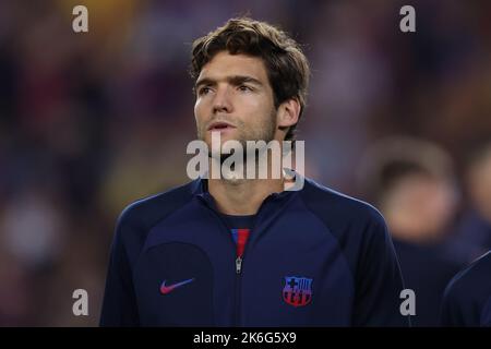 Barcelona, Spanien, 12.. Oktober 2022. Marcos Alonso vom FC Barcelona während des Auftaktspiels vor dem UEFA Champions League-Spiel im Camp Nou, Barcelona. Bildnachweis sollte lauten: Jonathan Moscrop / Sportimage Stockfoto