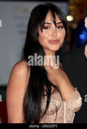 Oct 13, 2022 - London, England, UK - Marnie Simpson nimmt an den National Television Awards 2022, OVO Arena, Wembley, Teil Stockfoto