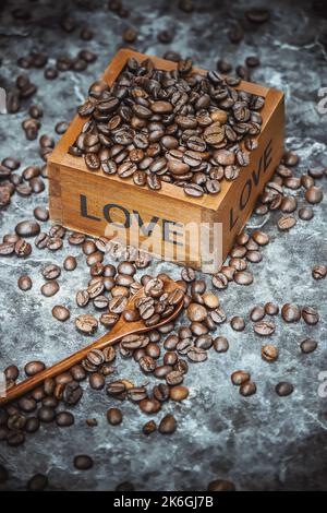 Kaffeetasse. Essen und Trinken. Selektiver Fokus. Natur. Stockfoto