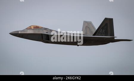 Amerikanische Tarnkappenflugzeuge der 5.. Generation Lockheed Martin F-22 Raptor in Europa, das Slovak International Air Fest SIAF 2022 Stockfoto