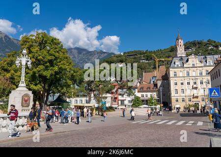 Gebäude am Sandplatz, in Meran, Südtirol, Italien Stockfoto