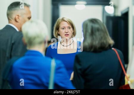 Berlin, Deutschland. 14. Oktober 2022. Lisa Paus (Buendnis 90/die Grünen), Bundesministerin für Familie, Senioren, Frauen und Jugend, im Rahmen der Gleichstellungsminister G7 2022 in Berlin, 14. Oktober 2022. Kredit: dpa/Alamy Live Nachrichten Stockfoto