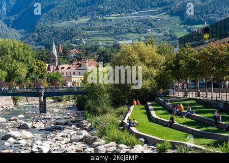 Blick auf die Stadt, Skyline von Meran, Passer, Passer Promenade, Südtirol, Italien Stockfoto