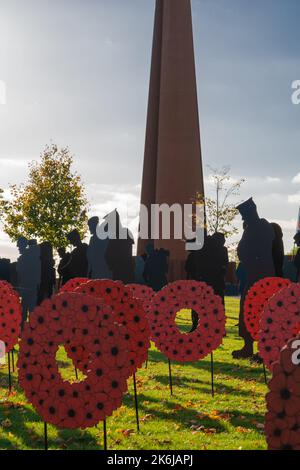 Standing with Giants, International Bomber Command Center, Lincoln, IBCC, Arboretum-Stätte, nationales Gedenken, spire-Denkmal, Leuchtfeuer, Denkmal, Ikone Stockfoto