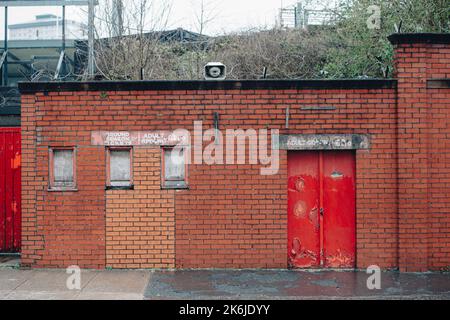 Der Partick Thistle Football Club ist ein Fußballverein aus Glasgow, Schottland. Der Club befindet sich im Firhill Stadium im Maryhill-Viertel der Stadt. Stockfoto