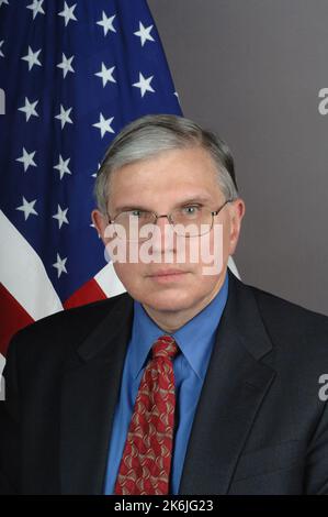 Offizielles Porträt von Gregory Suchan, stellvertretender Staatssekretär für Verteidigungshandel, Bureau of Political Military Affairs Stockfoto