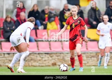 Burton Upon Trent, Großbritannien. 12. April 2022. Während des UEFA U19 Championship Women Qualification Fußballspiels zwischen Belgien und England am Veranstaltungsort St. Georgess Park in Burton Upon Trent, England. (Will Palmer/SPP) Quelle: SPP Sport Press Foto. /Alamy Live News Stockfoto