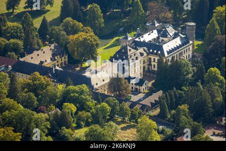 Luftaufnahme, Jagdschloss Herdringen - Schloss Herdringen, Herdringen, Arnsberg, Sauerland, Nordrhein-Westfalen, Deutschland, DE, Europa, Herring Castl Stockfoto